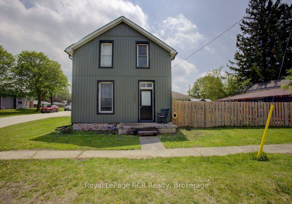2056-mill-street-e-howick-ontario-x13157058