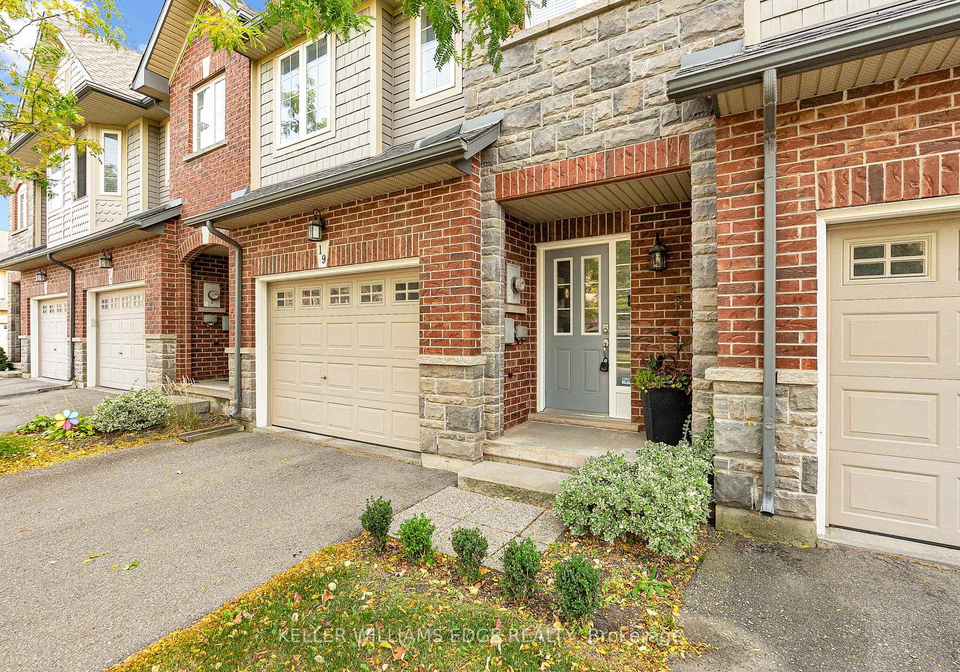 40-dartmouth-gate-hamilton-ontario-x13157220
