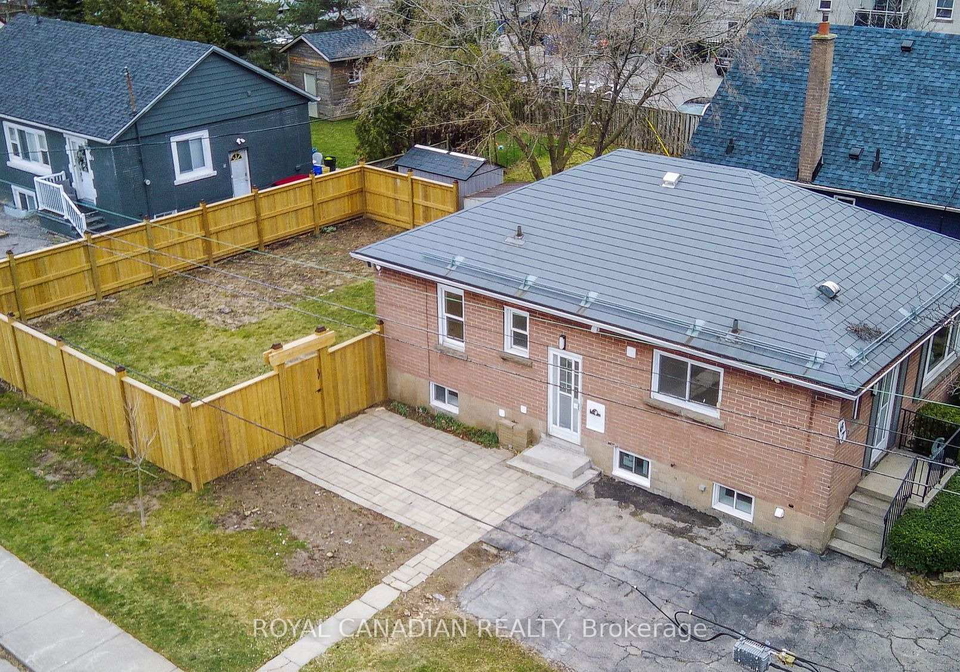 67-seven-oaks-drive-hamilton-ontario-x13157234