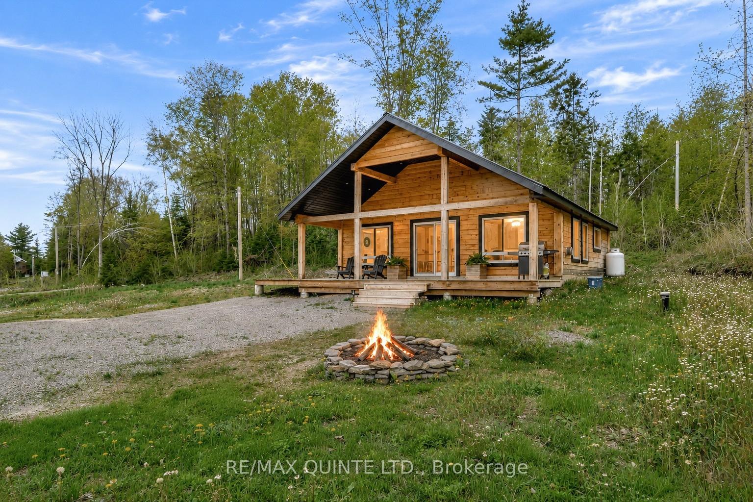 34-elm-lane-tudor-and-cashel-ontario-x13157472