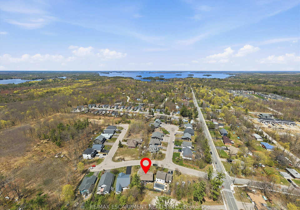 10-thain-street-w-gravenhurst-ontario-x13157476
