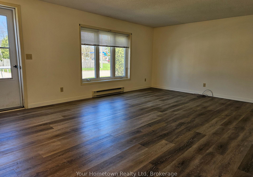 210-albert-street-w-centre-wellington-ontario-x13157496