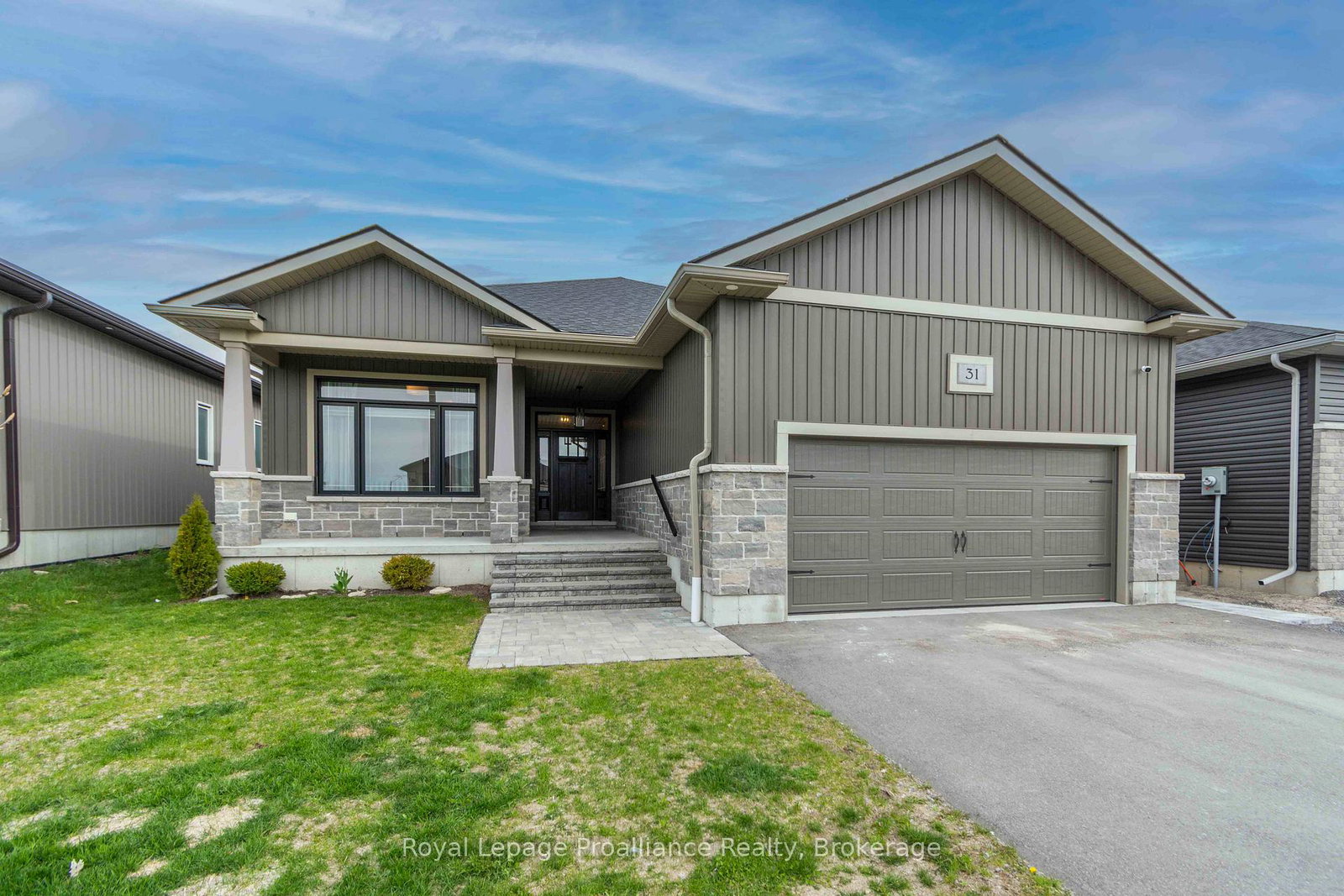 31-schmidt-way-quinte-west-ontario-x13157506