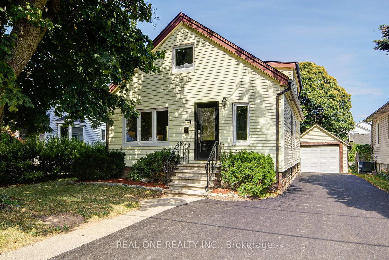 4052-st-james-avenue-niagara-falls-ontario-x13157620