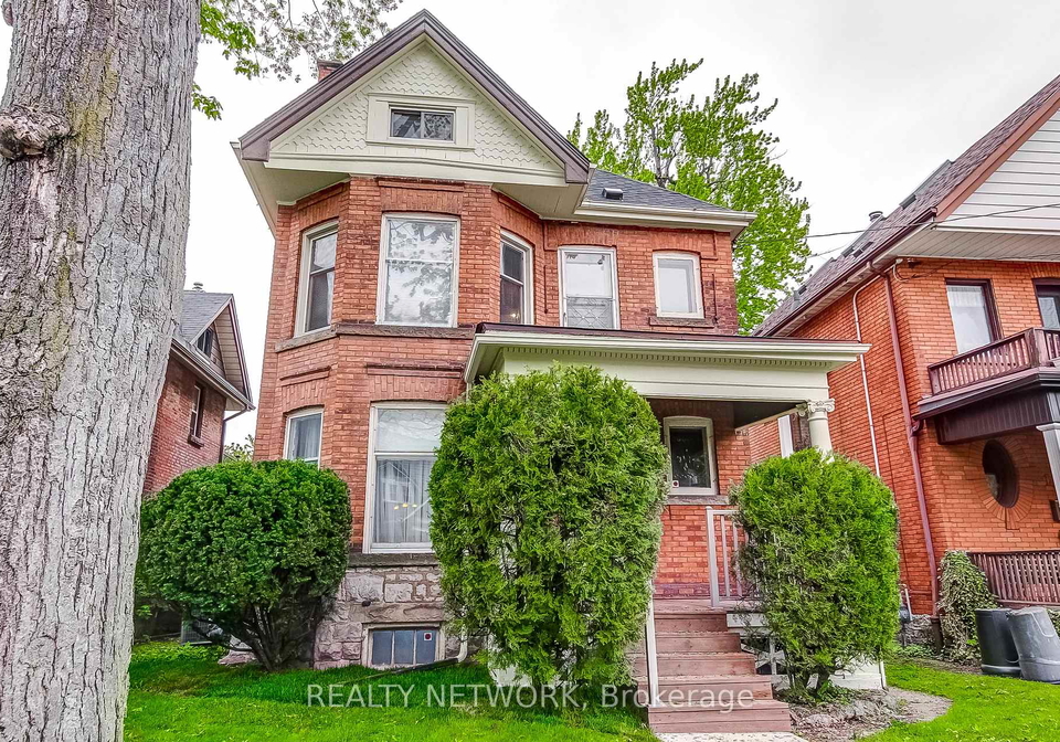 18-fairleigh-crescent-hamilton-ontario-x13157674
