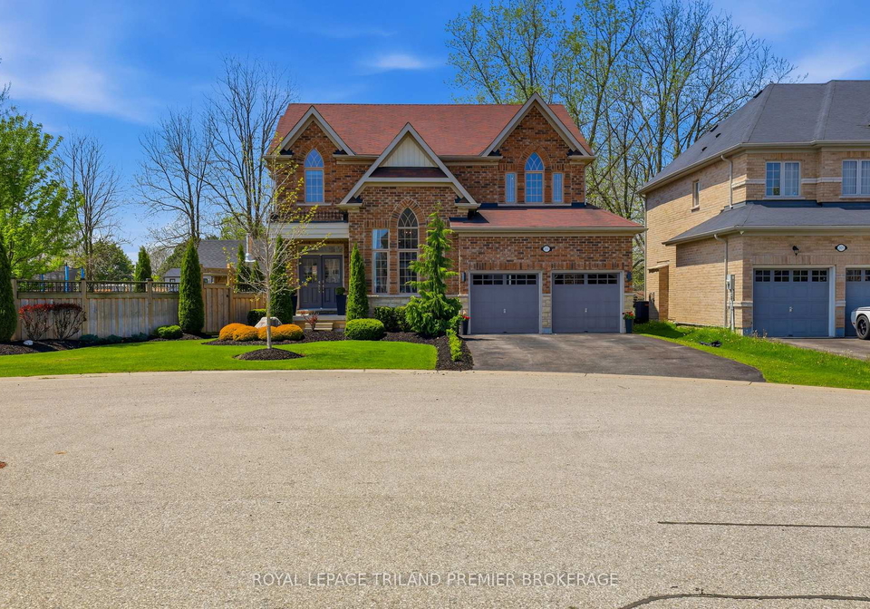 201-dorchester-court-woodstock-ontario-x13157774