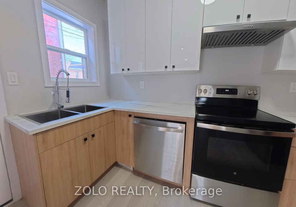 498-charlotte-street-peterborough-ontario-x13157822
