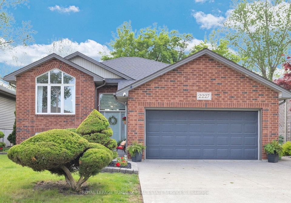 2227-st-clair-avenue-windsor-ontario-x13157858
