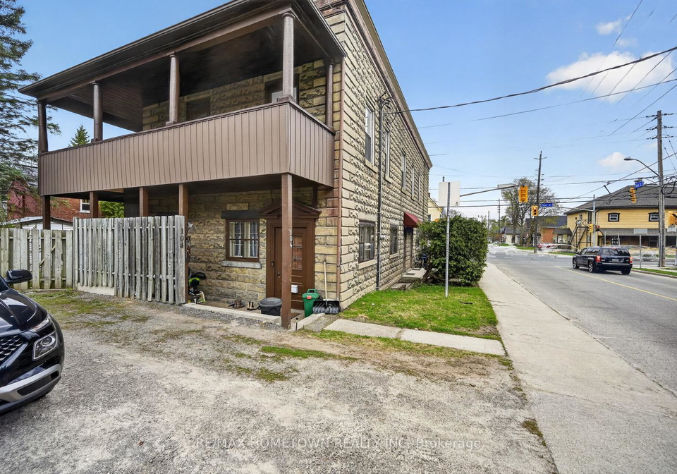 61-pearl-street-e-brockville-ontario-x13157874