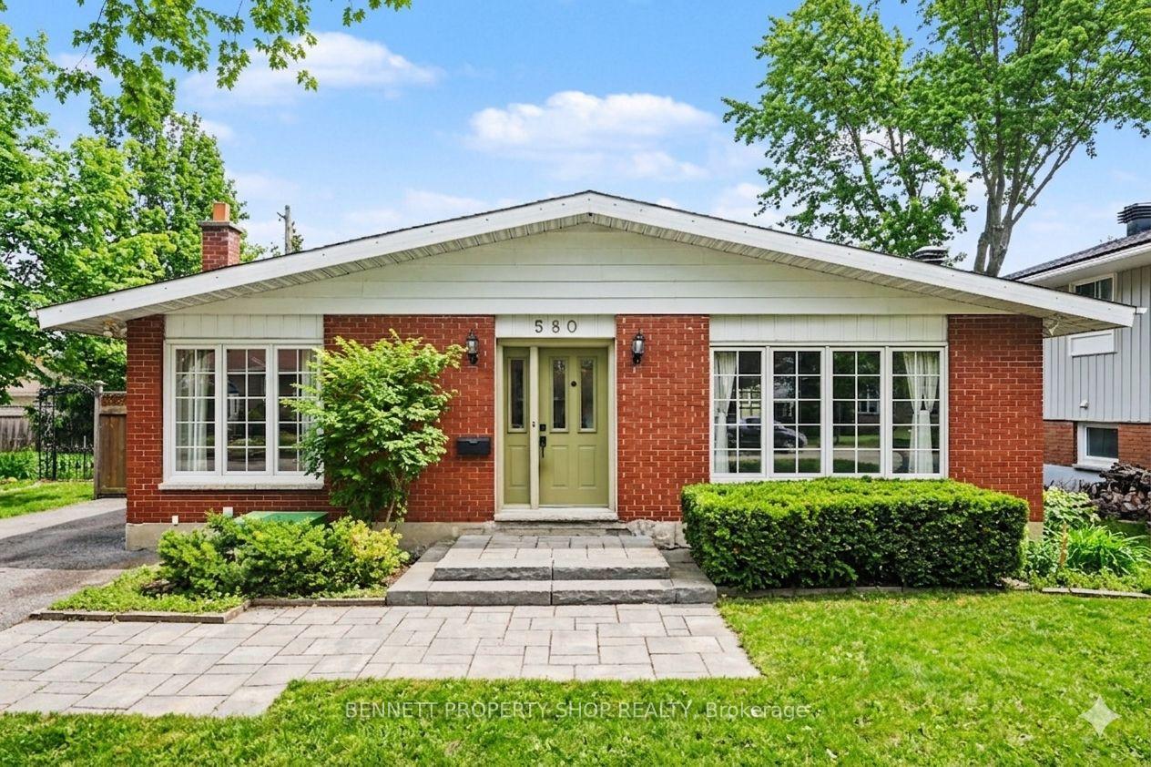 580-blanchard-crescent-ottawa-ontario-x13158046