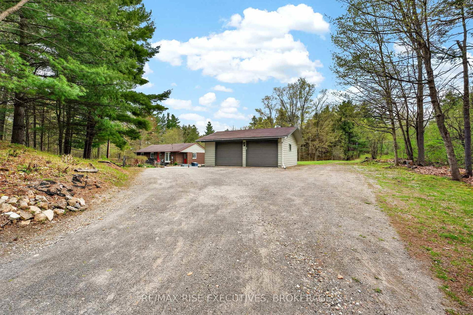 2405-rideau-ferry-road-drummondnorth-elmsley-ontario-x13158098