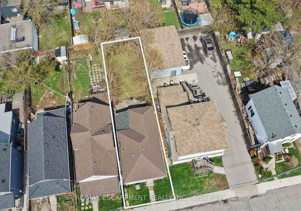 27-edinburgh-avenue-hamilton-ontario-x13158238
