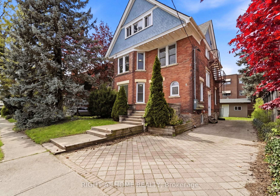 8-college-street-st-catharines-ontario-x13158342