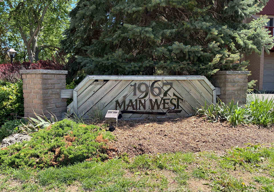 196main-street-w-hamilton-ontario-x13158390