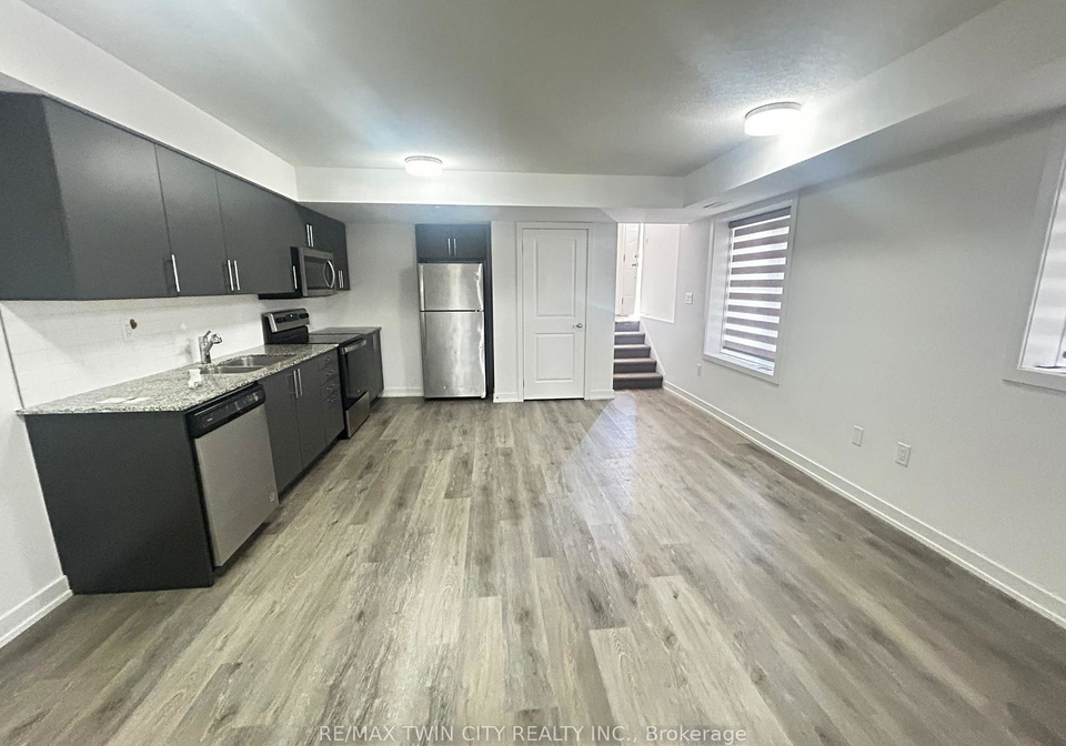 205-west-oak-trail-kitchener-ontario-x13158458