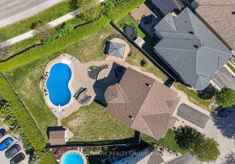 2030-cherington-crescent-ottawa-ontario-x13158476