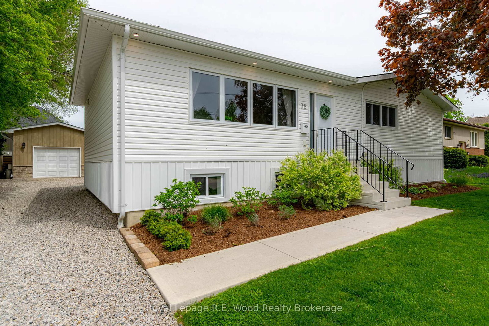 38-victoria-street-norwich-ontario-x13158488