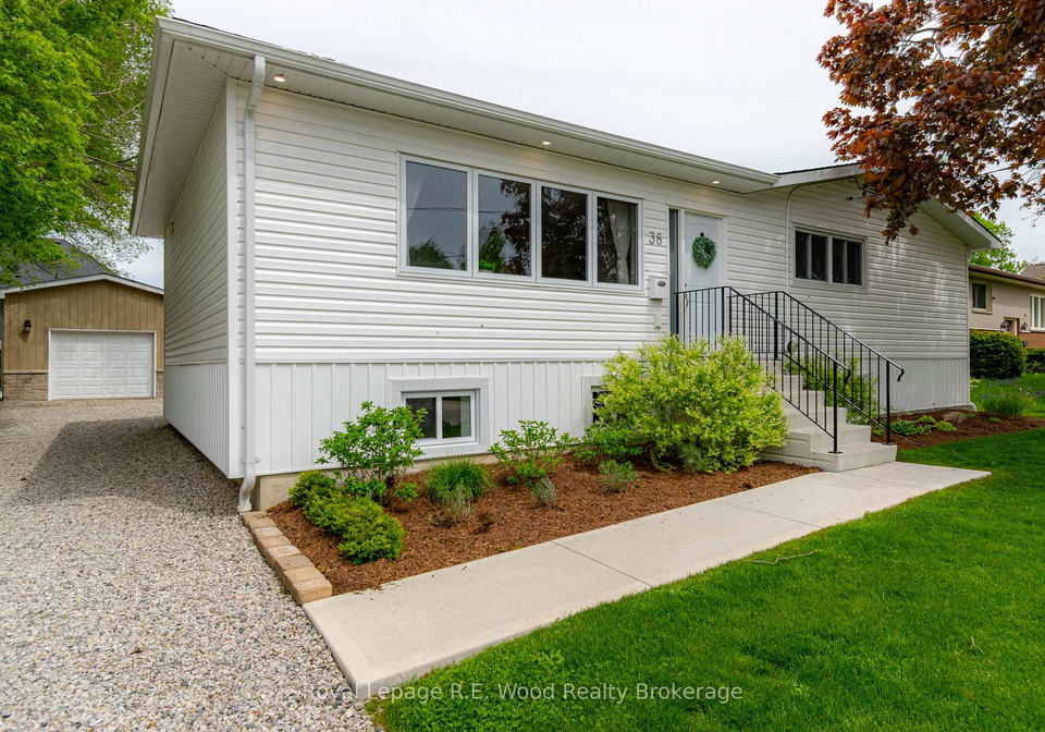 38-victoria-street-norwich-ontario-x13158488