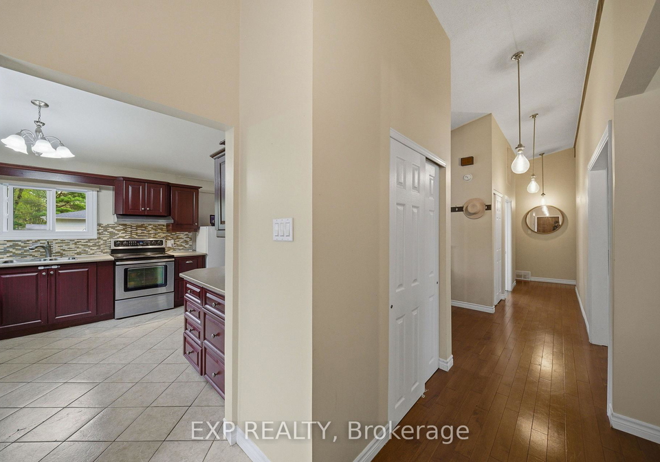 136-resthaven-avenue-ottawa-ontario-x13158576