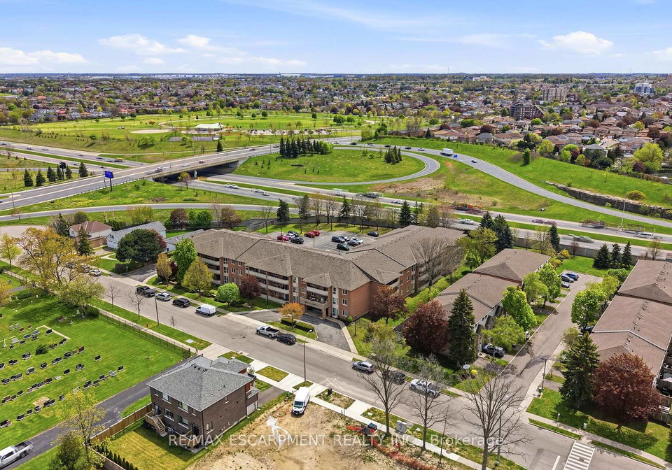 416-limeridge-road-hamilton-ontario-x13158768