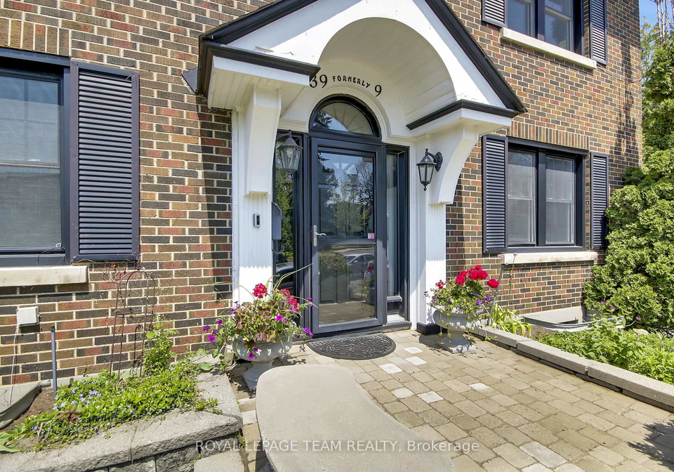 39-crescent-heights-ottawa-ontario-x13158818