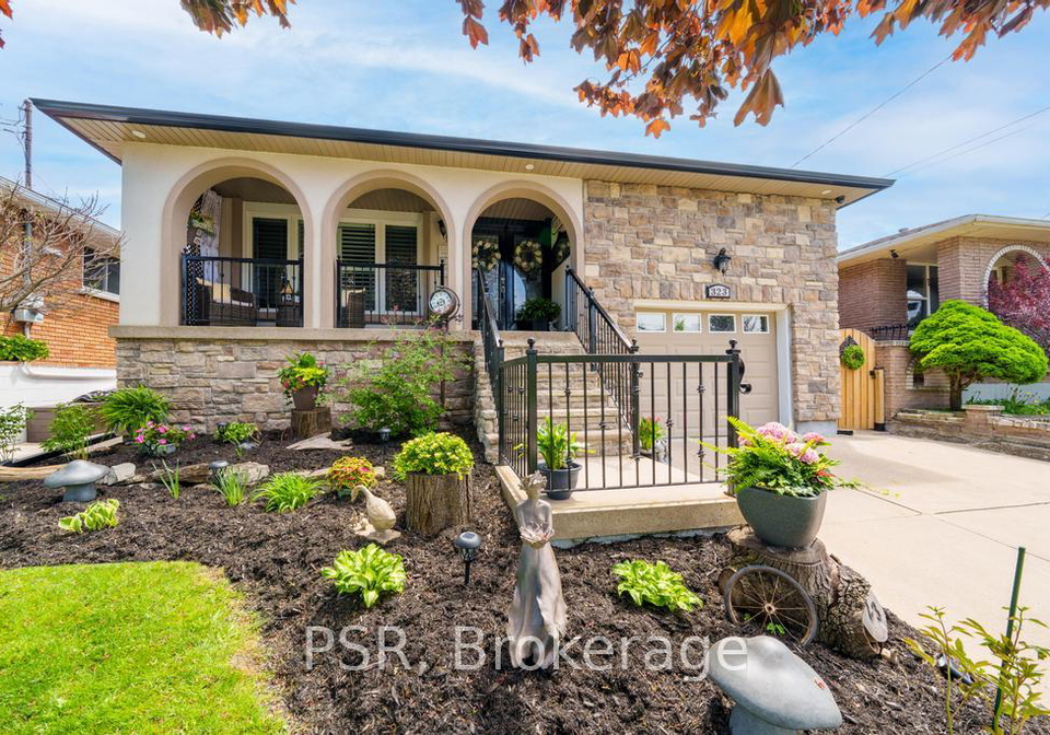 323-queen-victoria-drive-hamilton-ontario-x13158832