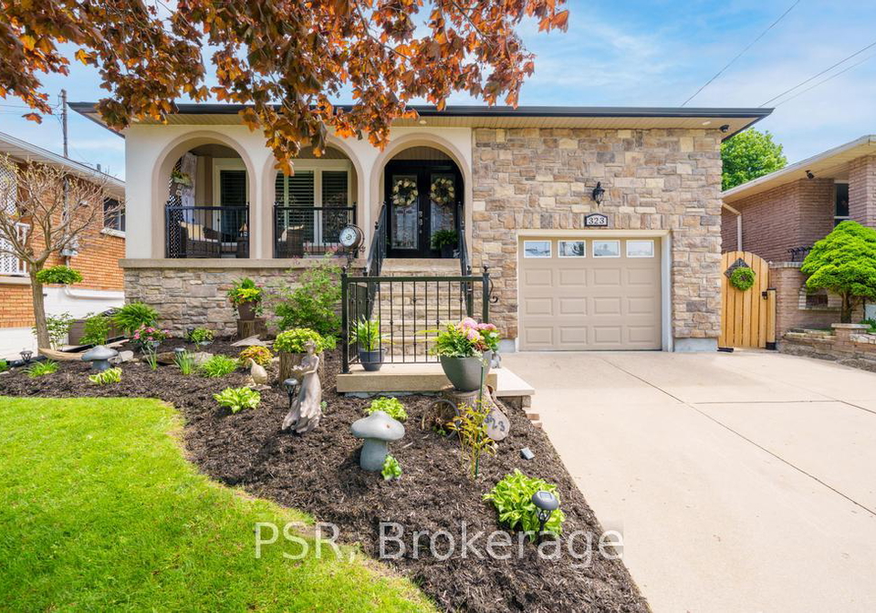 323-queen-victoria-drive-hamilton-ontario-x13158832