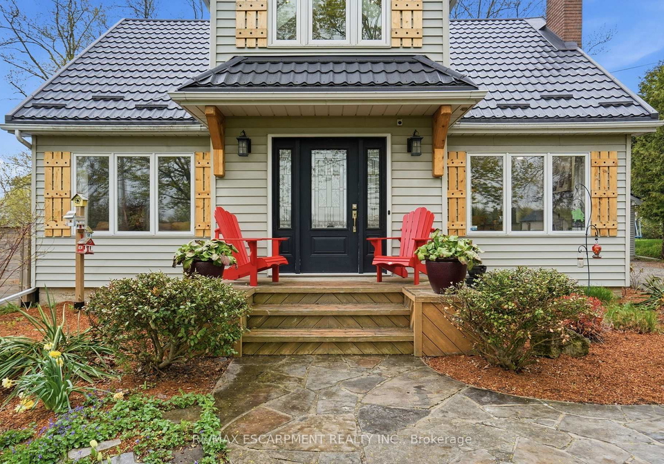 27-blossom-avenue-brantford-ontario-x13158960