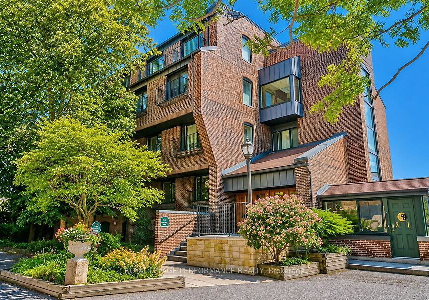135-springfield-avenue-ottawa-ontario-x13158964