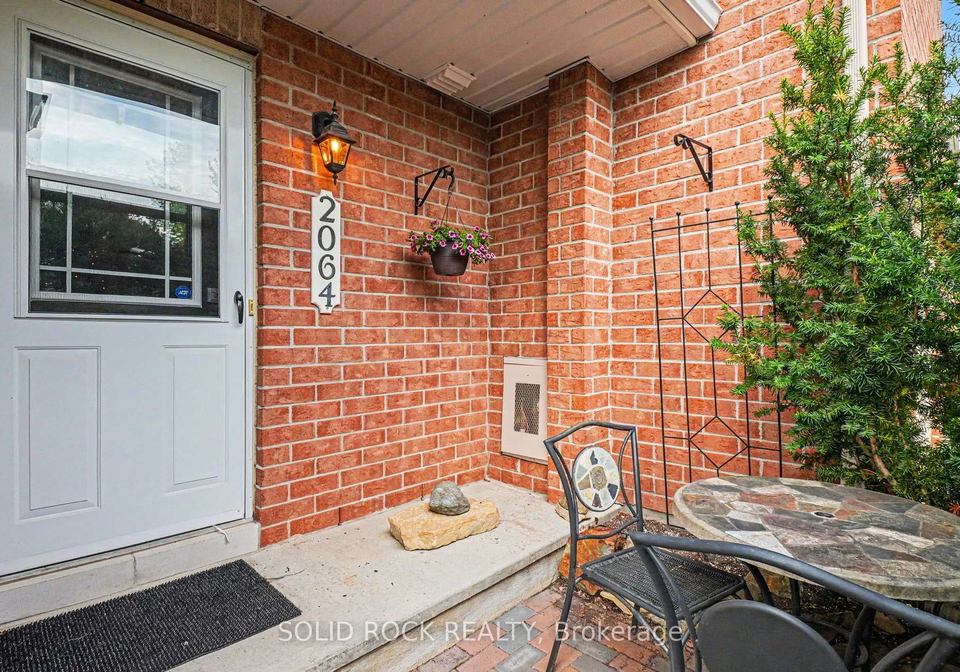 2064-dunollie-crescent-kanata-ontario-x13159010
