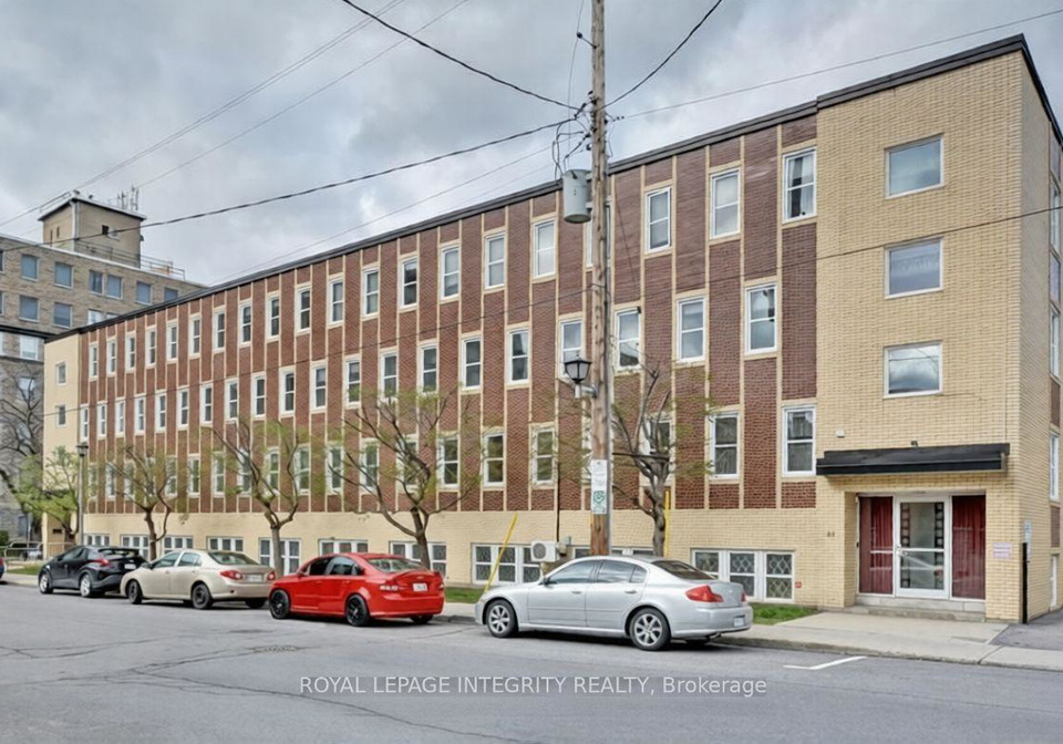 61-parent-avenue-ottawa-ontario-x13159024