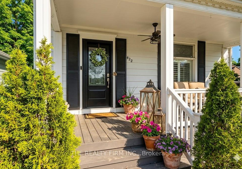 422-greenfield-street-petrolia-ontario-x13159080