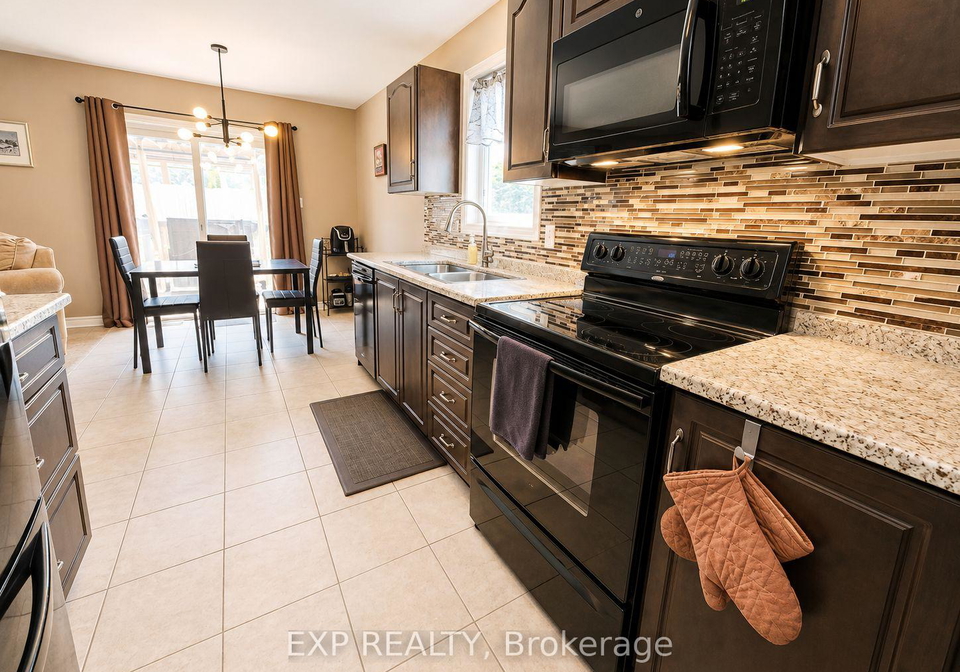 107-ferrara-drive-smiths-falls-ontario-x13159204