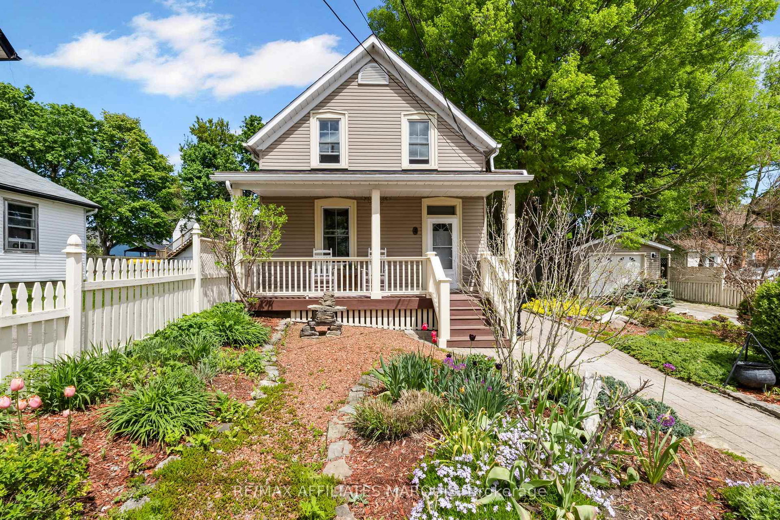 4-park-avenue-smiths-falls-ontario-x13159248