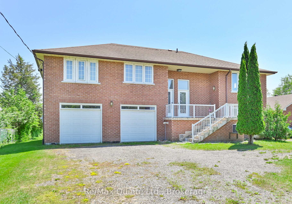 132-hiscock-shores-road-prince-edward-county-ontario-x13159276