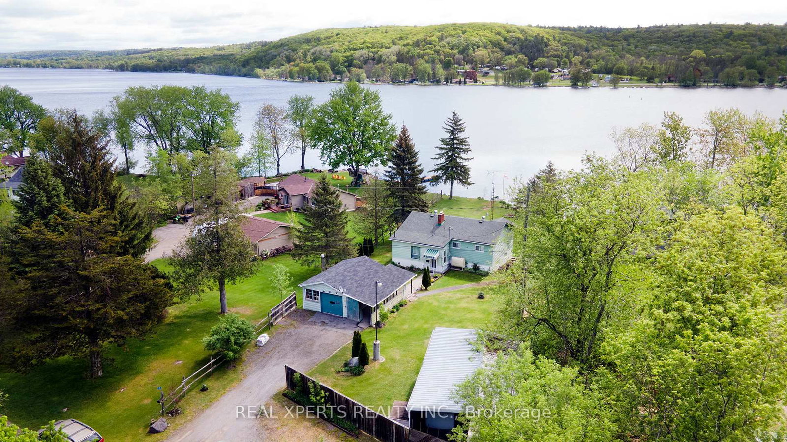 29-prior-lane-quinte-west-ontario-x13159282