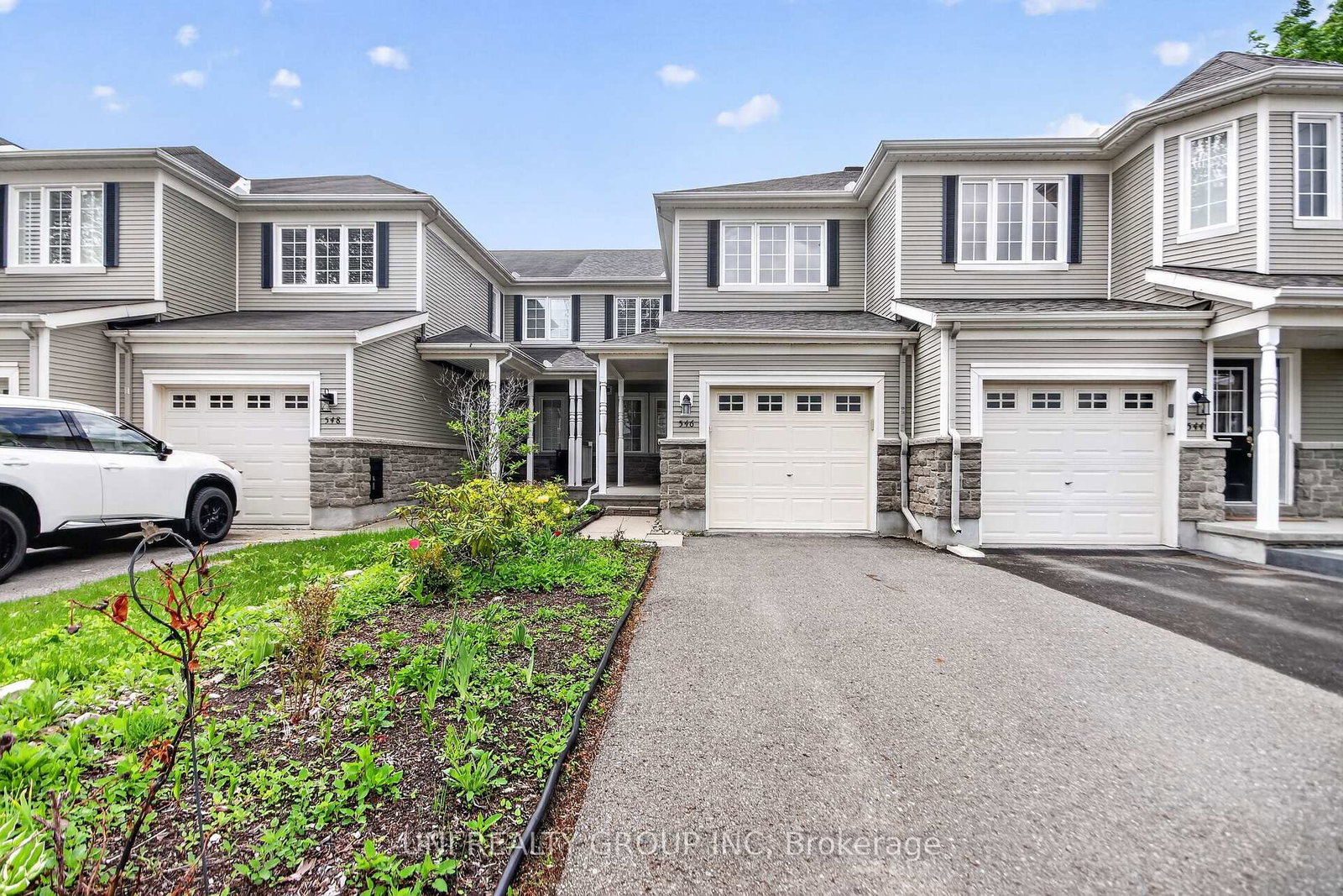 546-ashbourne-crescent-ottawa-ontario-x13159334