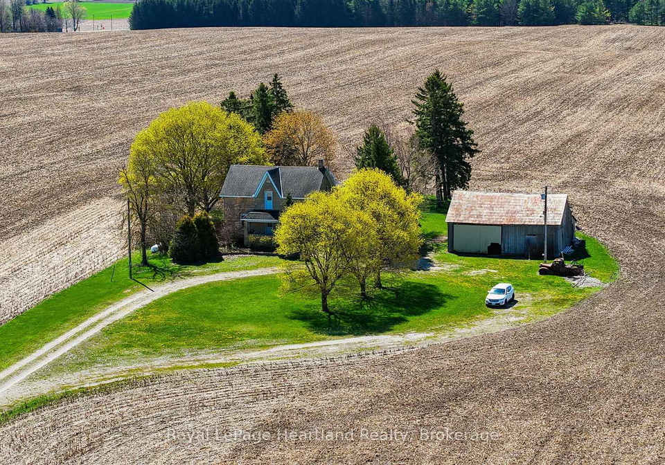 46341-fordwich-line-howick-ontario-x13159346