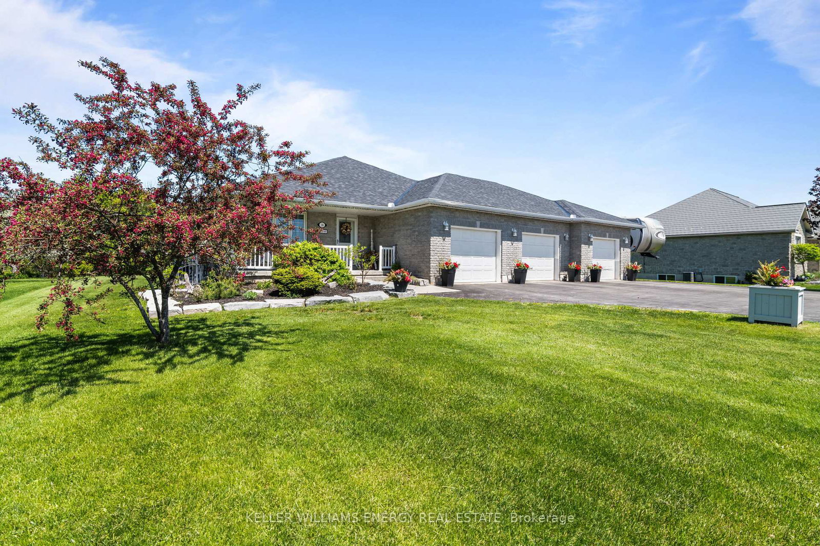 18-applewood-drive-trent-hills-ontario-x13159358