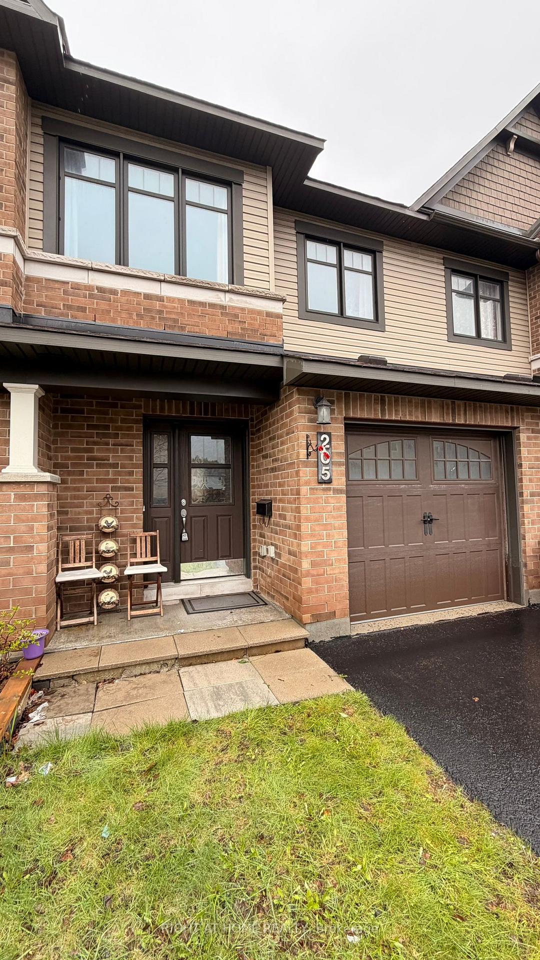 205-mancini-way-ottawa-ontario-x13159368