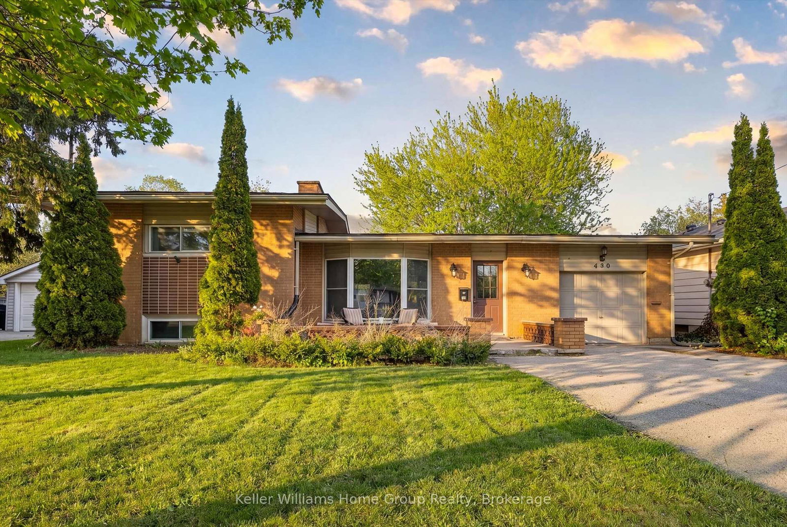 490-garafraxa-street-e-centre-wellington-ontario-x13159456