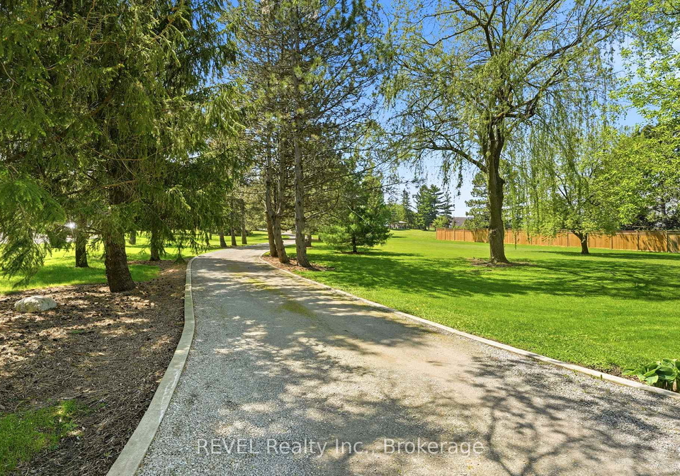 200-hurricane-road-pelham-ontario-x13159554
