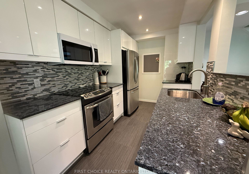 130-greenfield-avenue-ottawa-ontario-x13159560