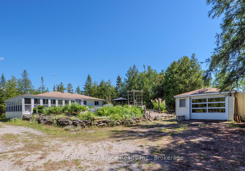 1034-dorcas-bay-road-northern-bruce-peninsula-ontario-x13159620