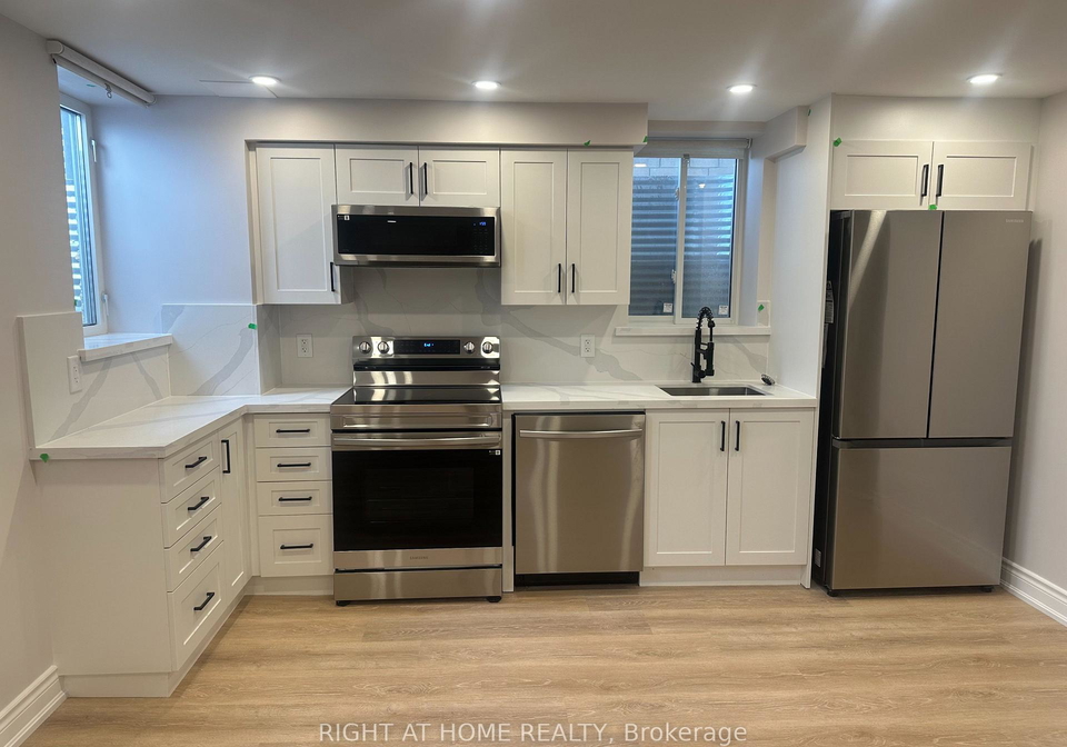 22-gunn-avenue-brantford-ontario-x13159702