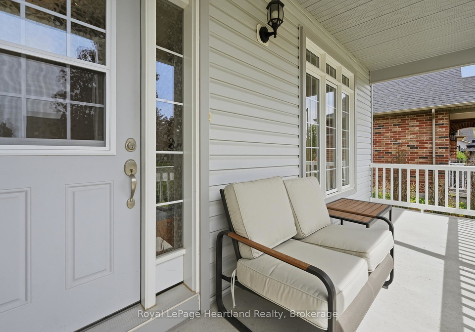 36-stornoway-crescent-huron-east-ontario-x13159816