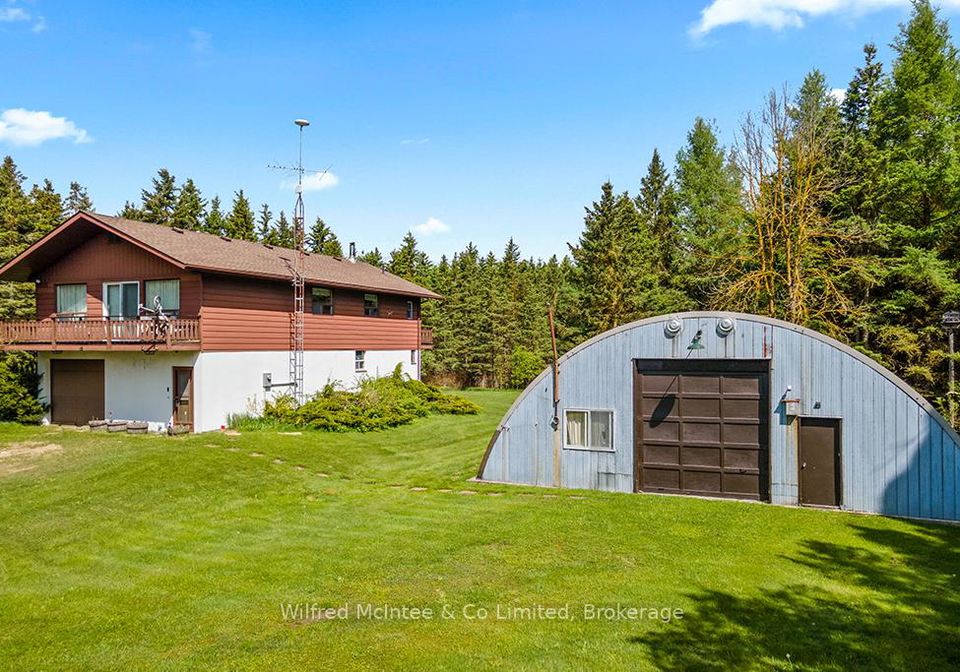 8446-line-12-wellington-north-ontario-x13159934