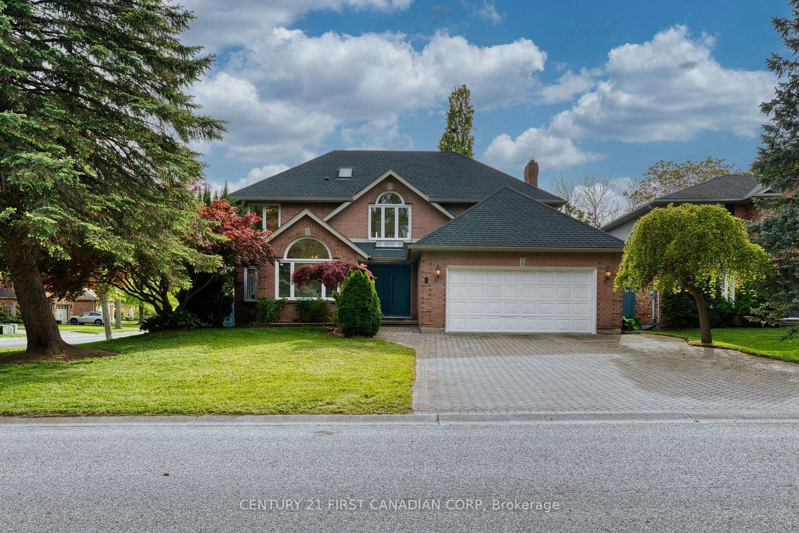 1-caithness-court-london-north-ontario-x13160104