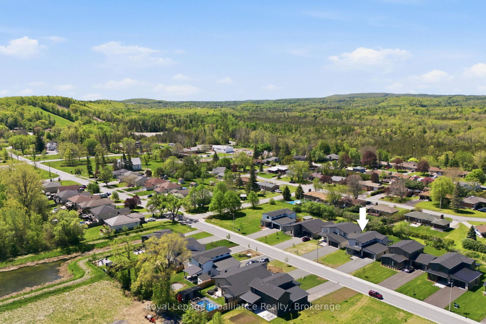 52-fraser-drive-quinte-west-ontario-x13160116