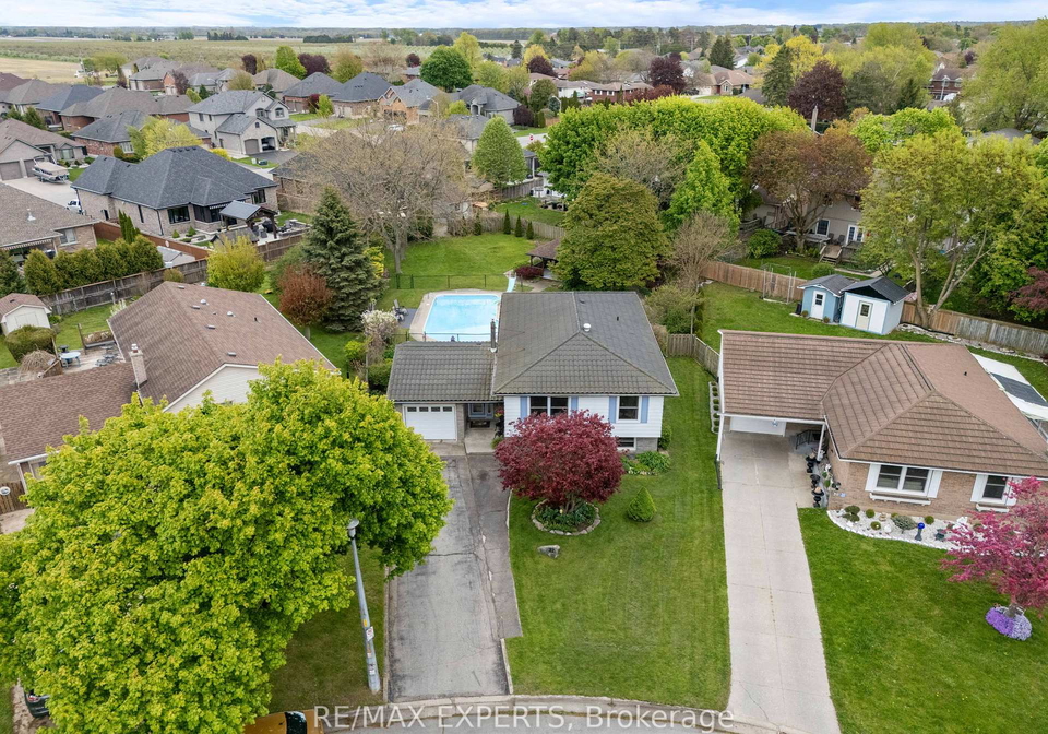 32-crestlynn-crescent-norfolk-ontario-x13160256